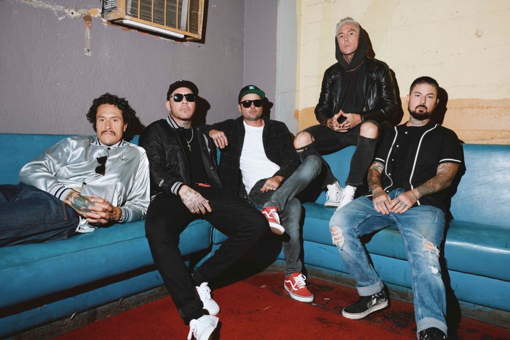 Hollywood Undead