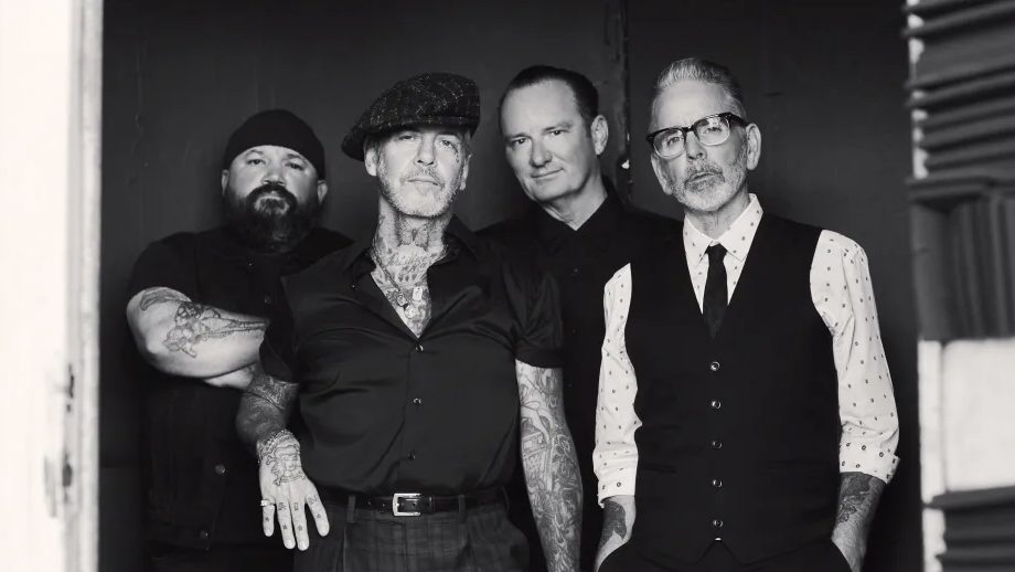Social Distortion