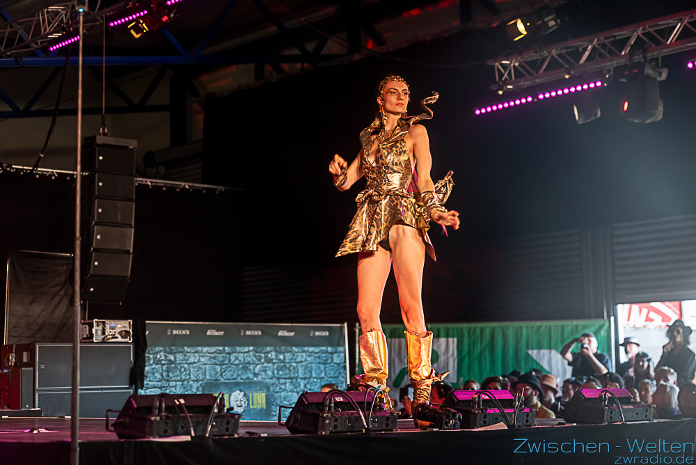 M'era Luna 2026 Fashion Show - Manufaktur Herzblut