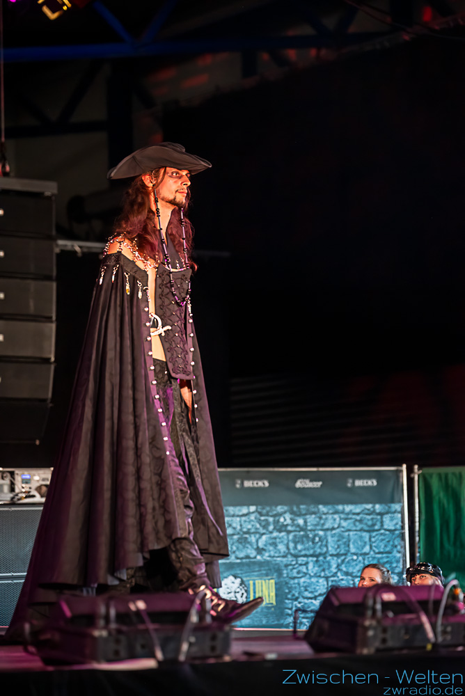 M'era Luna 2026 Fashion Show - Manufaktur Herzblut
