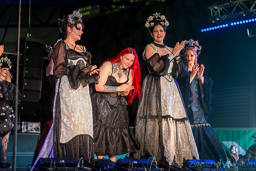 M'era Luna 2026 Fashion Show - Mondmädchen