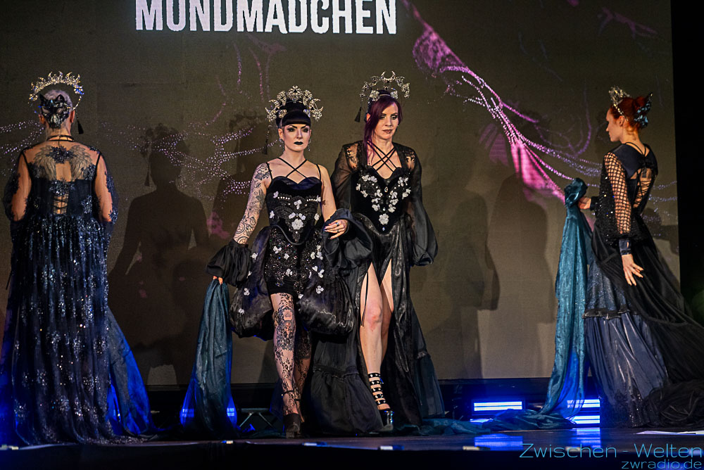 M'era Luna 2026 Fashion Show - Mondmädchen