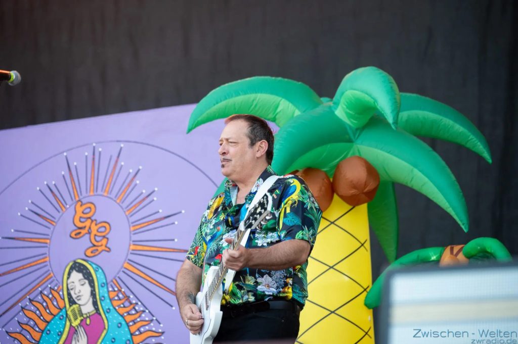 Me First and the Gmme Gimmes